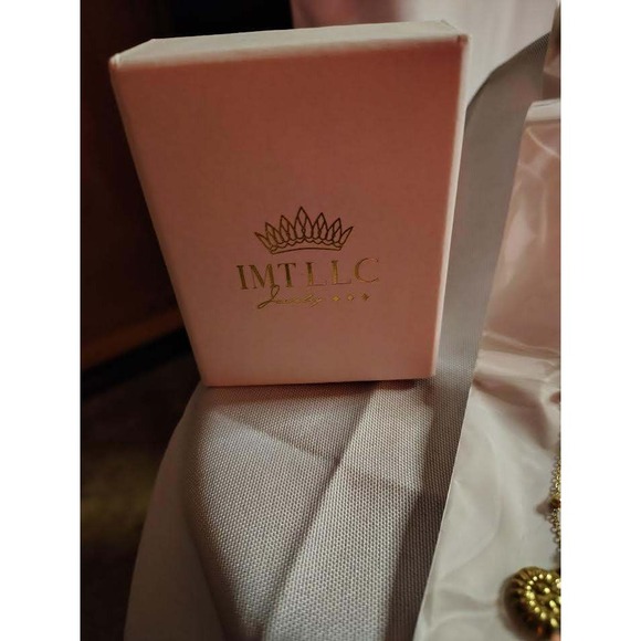 Gold Nautilus Shell Pendant Necklace Charm Bead Chain Minimalist Jewelry‎ - Picture 3 of 4